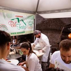 foto festa pizza