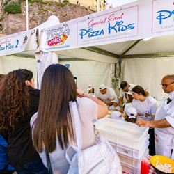 foto festa pizza