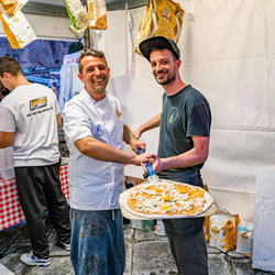 foto festa pizza