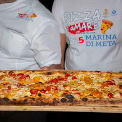 foto festa pizza
