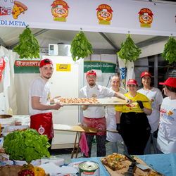 foto festa pizza