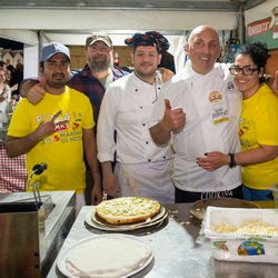 foto festa pizza